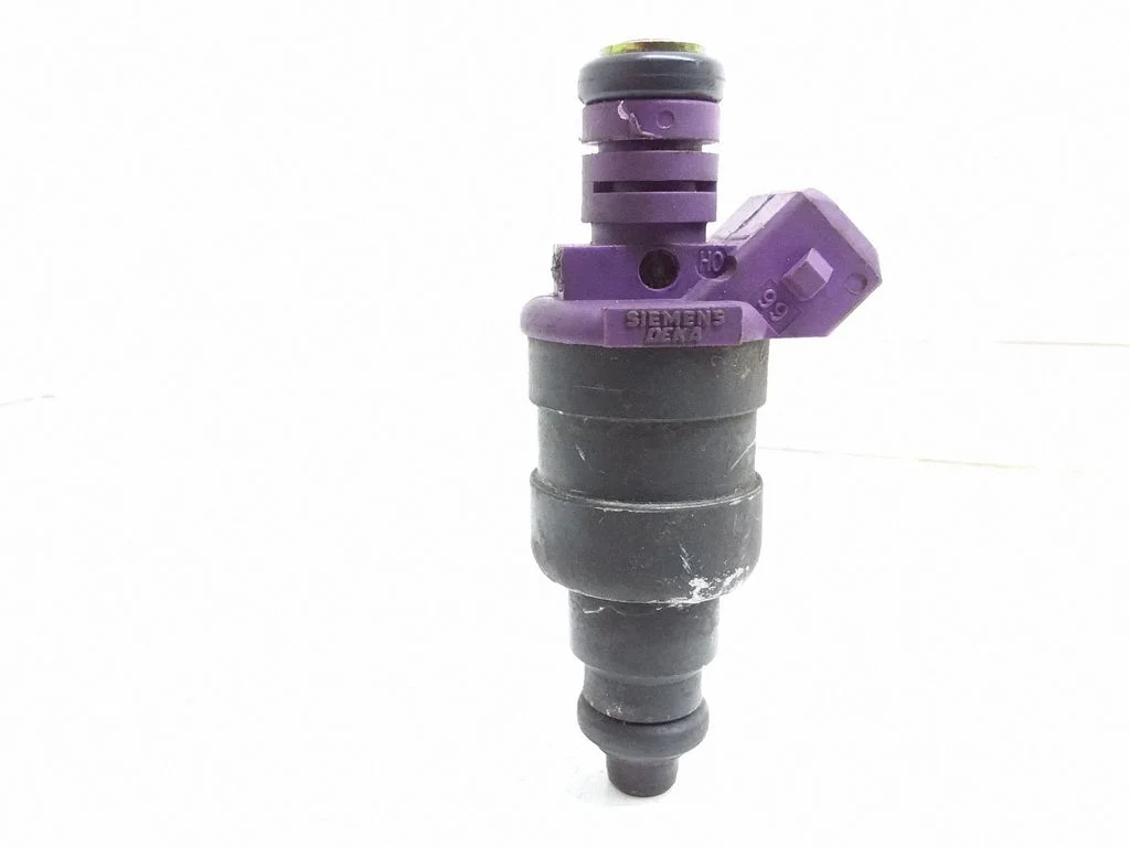 Fuel injector – Volvo S40, V40 (1995-2004)