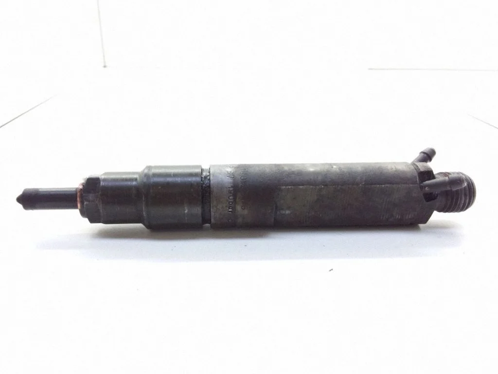 Fuel injector 028130201G