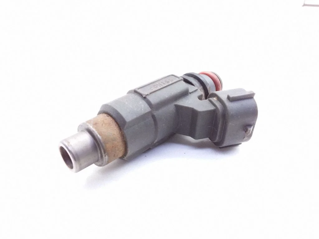 Fuel injector – Mitsubishi Colt (1992-1996)