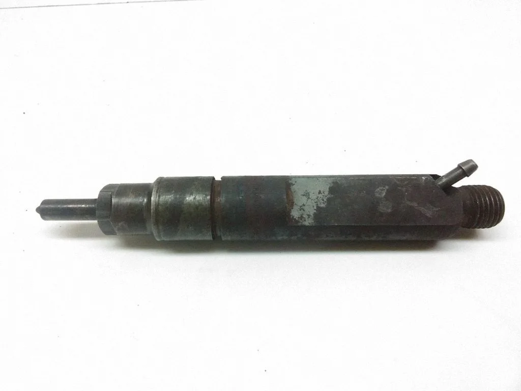 Sprausla (-as) (inžektors (-i)) 028130201T