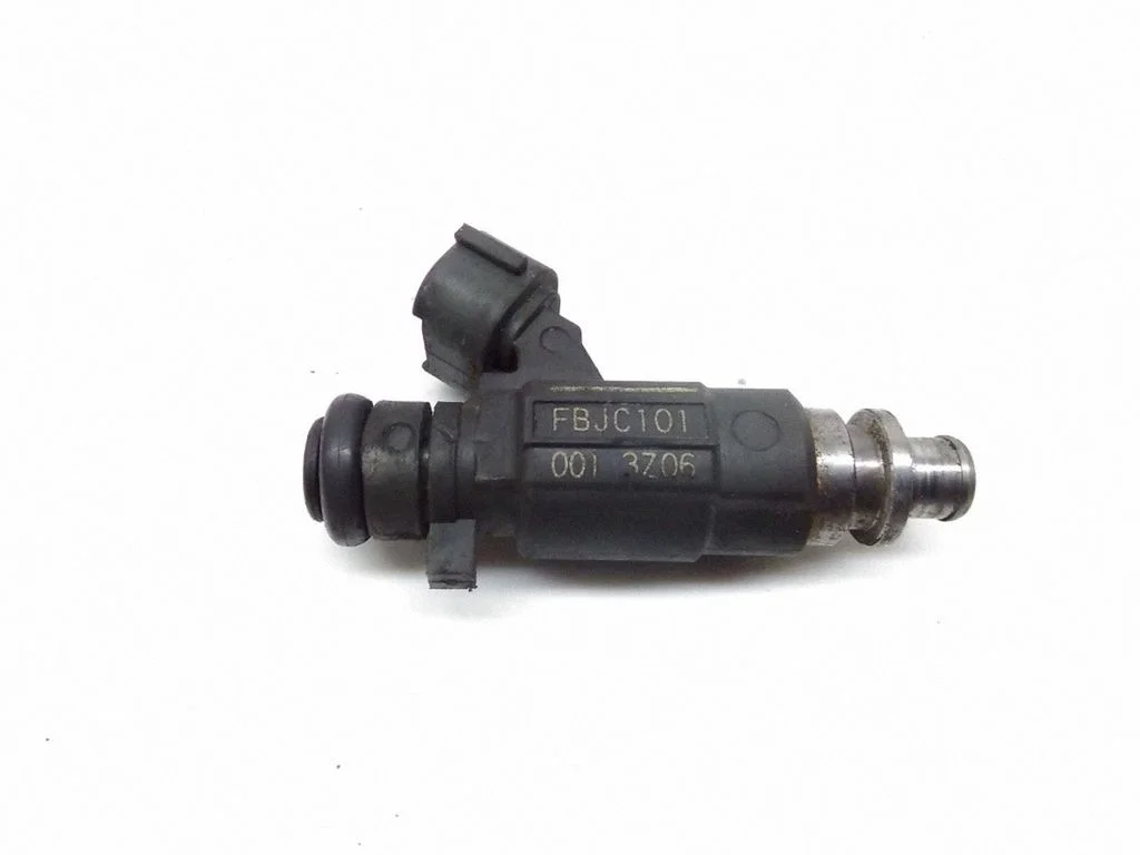 Sprausla (-as) (inžektors (-i))