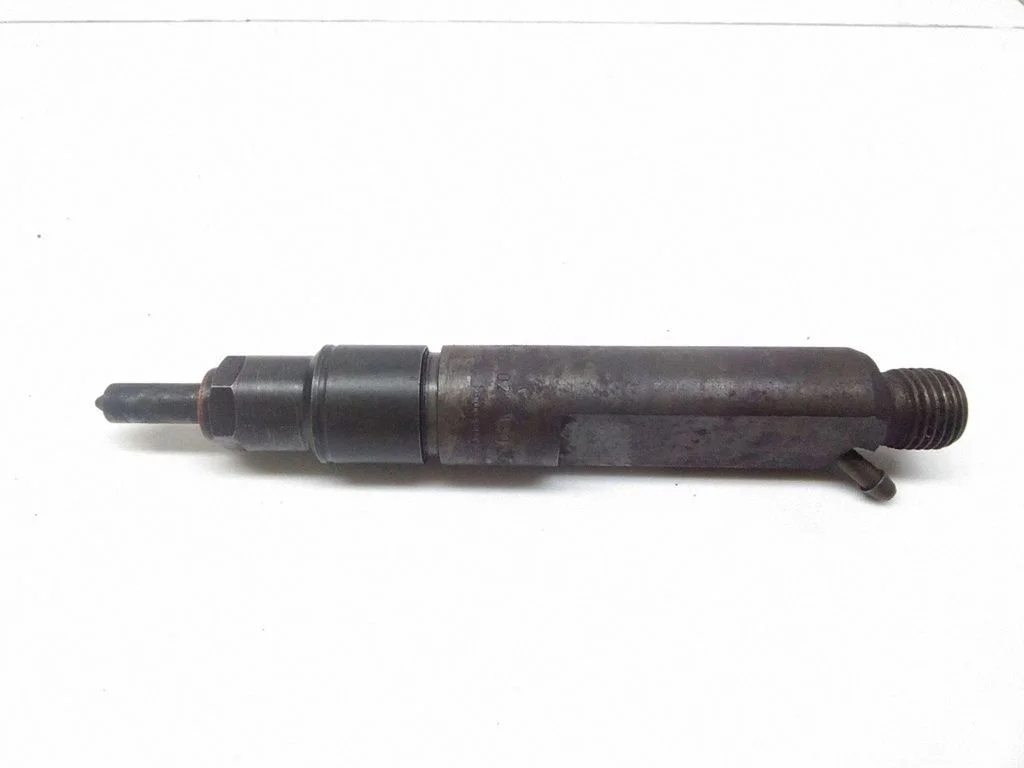 Sprausla (-as) (inžektors (-i)) 028130201T