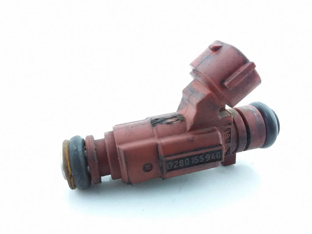 Fuel injector 0280155940