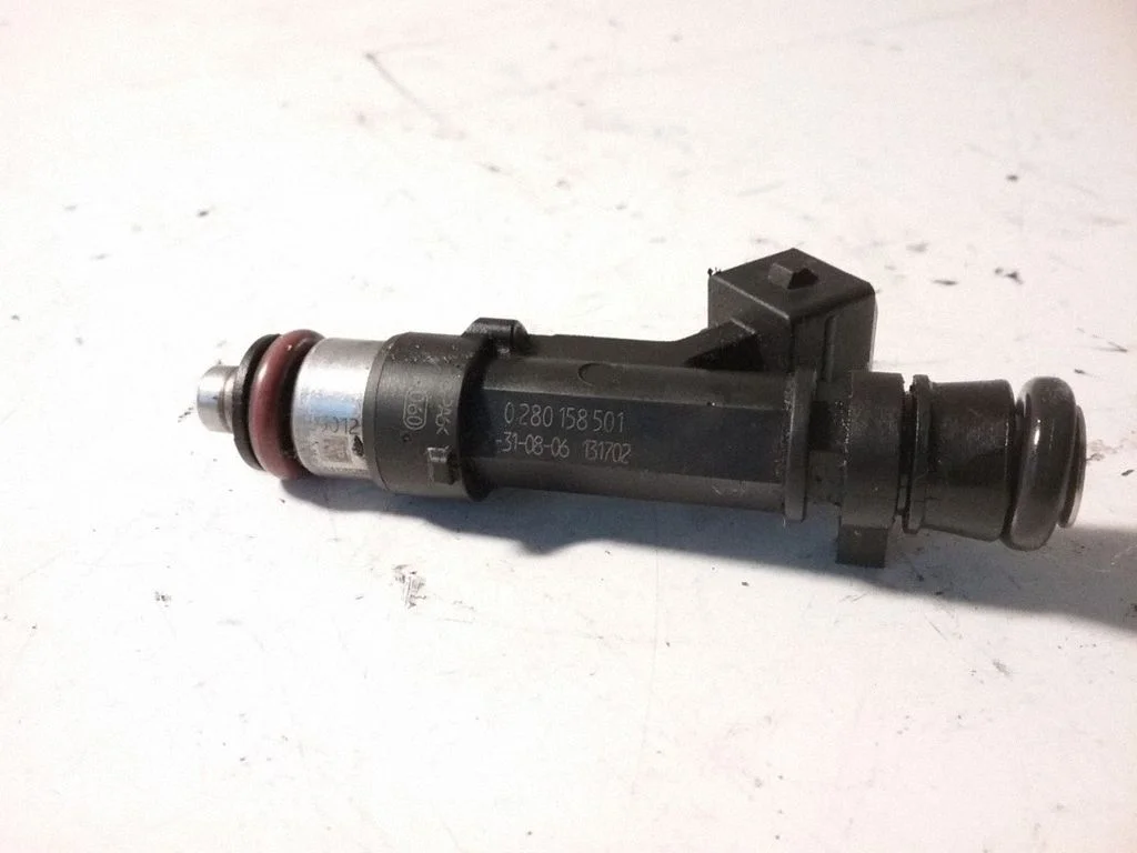 Fuel injector 0280158501