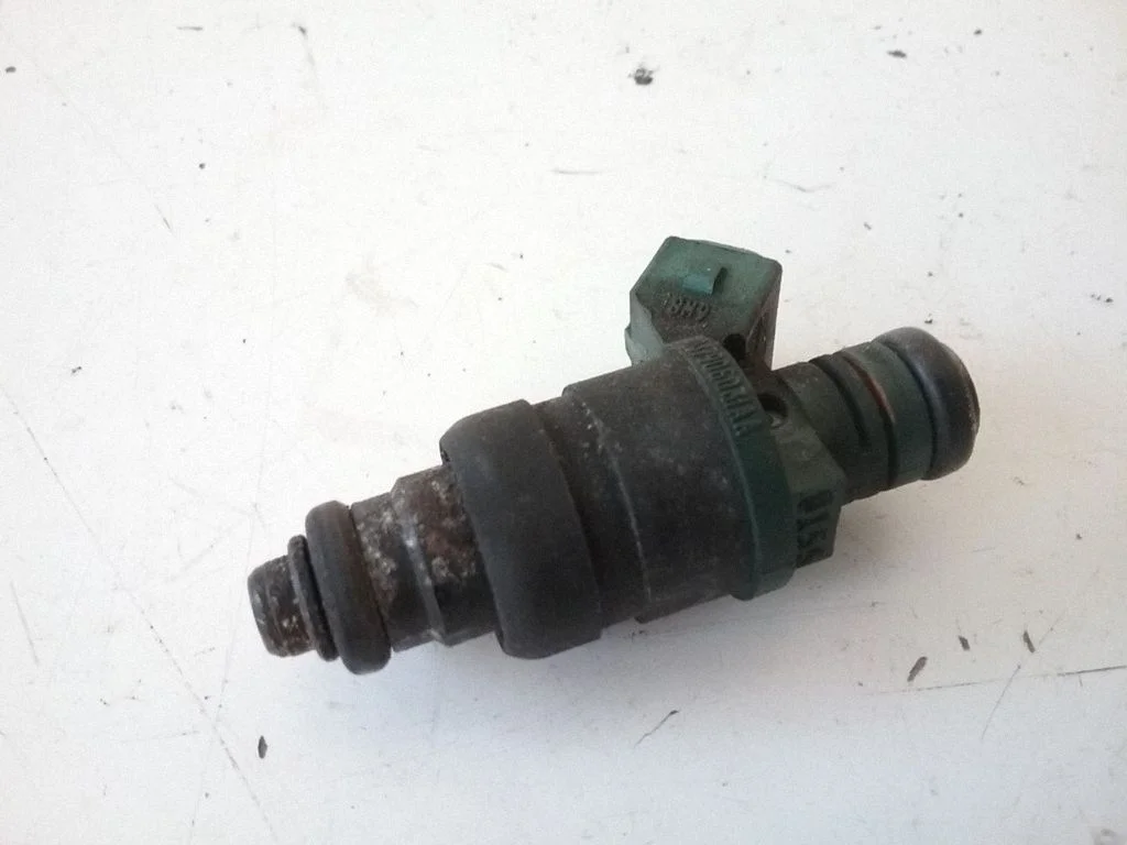 Fuel injector – Skoda Octavia Mk1 (1U) (1996-2004)