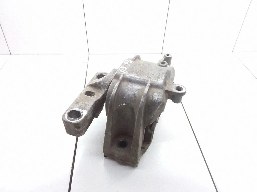 Engine mount bracket 1K0199262