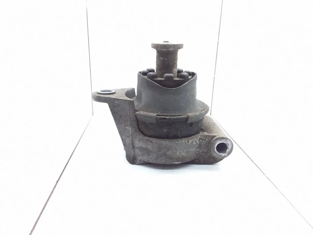 Dzinēja spilvens – Opel Astra H (2004-2012)