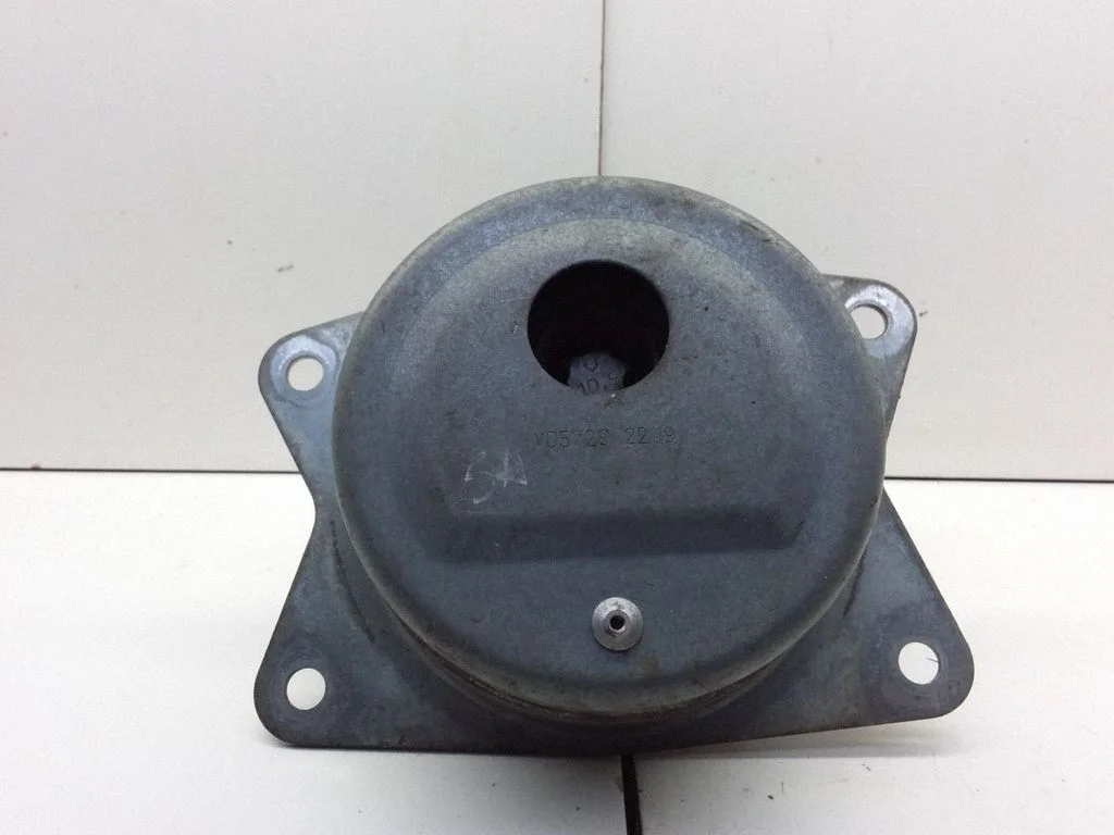 Dzinēja spilvens V05729