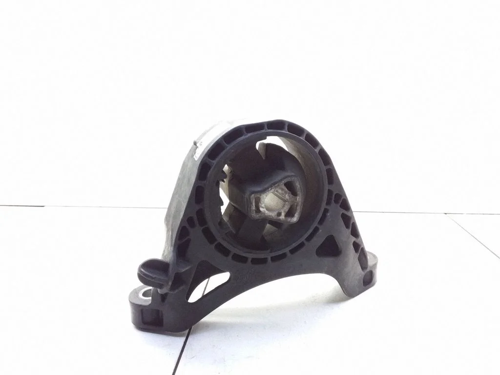 Dzinēja spilvens – Opel Insignia A (2008-2017)