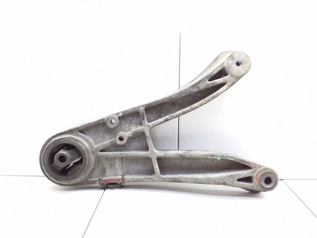 Engine mount bracket 9434263