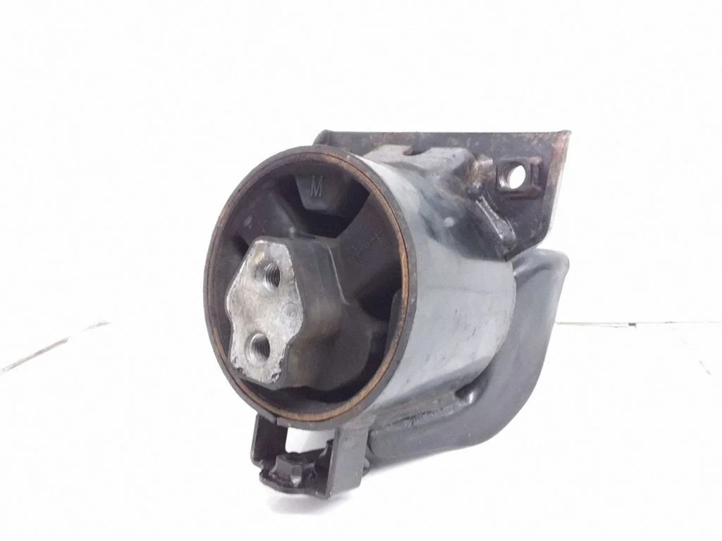 Engine mount bracket