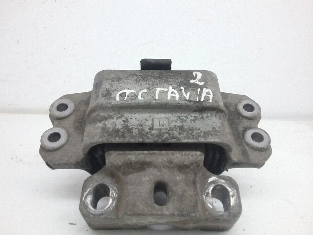 Engine mount bracket 173149