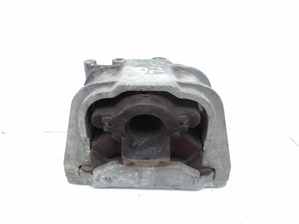 Engine mount bracket 1K0199262
