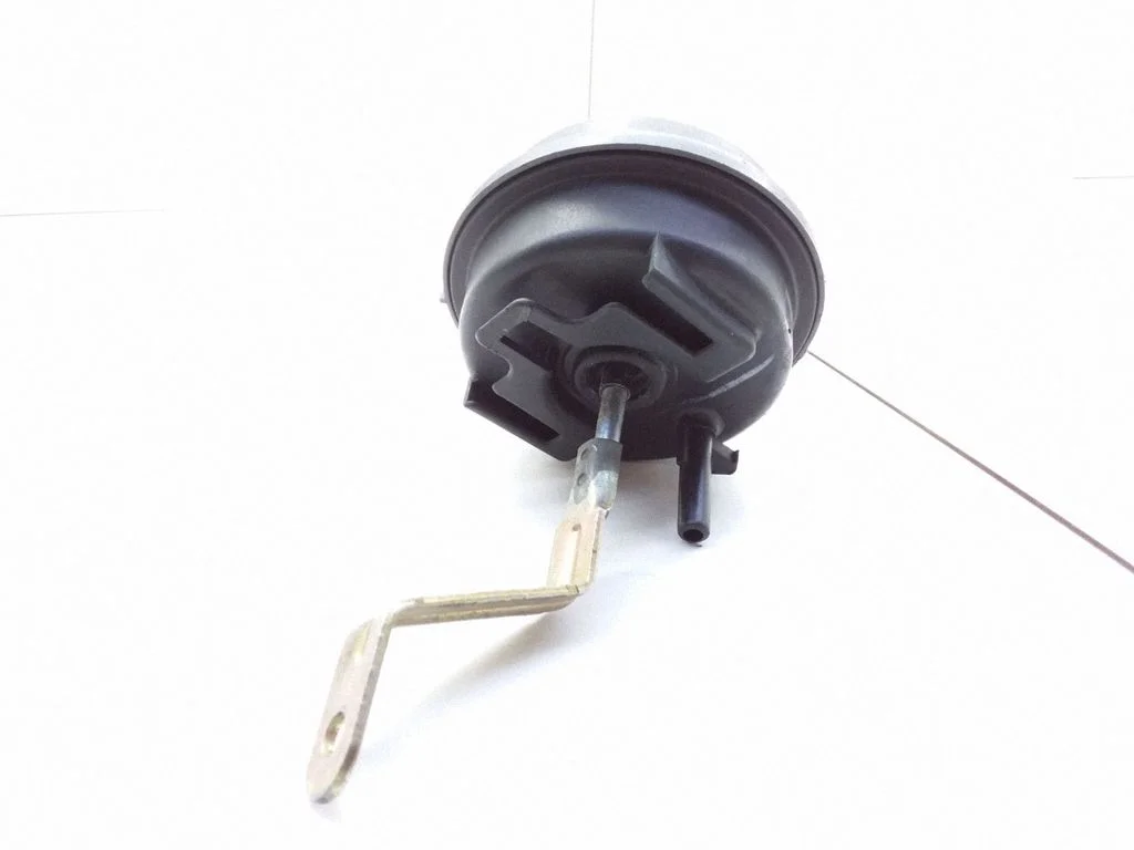 Engine mount vacuum valve – Opel Sintra (1996-1999)