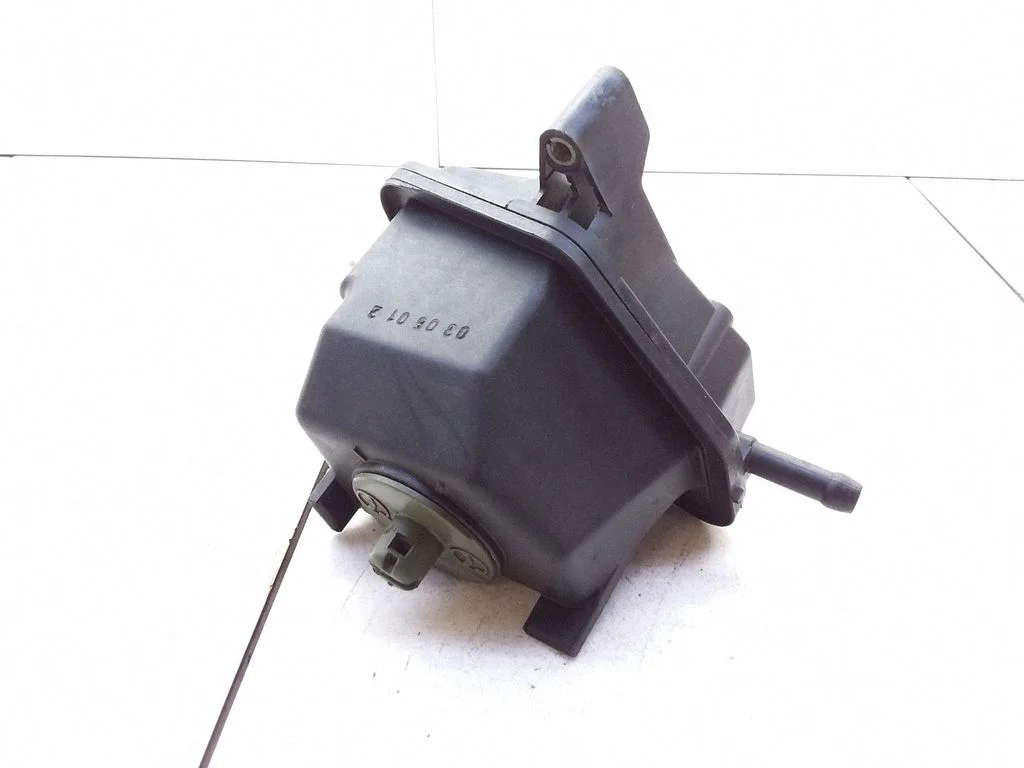 Roolivõimendi vedelikupaak – Volkswagen Golf IV (1998-2005)