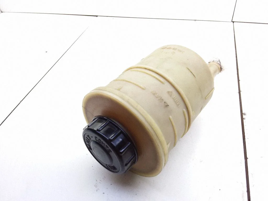 Power steering fluid tank/reservoir 7700782884