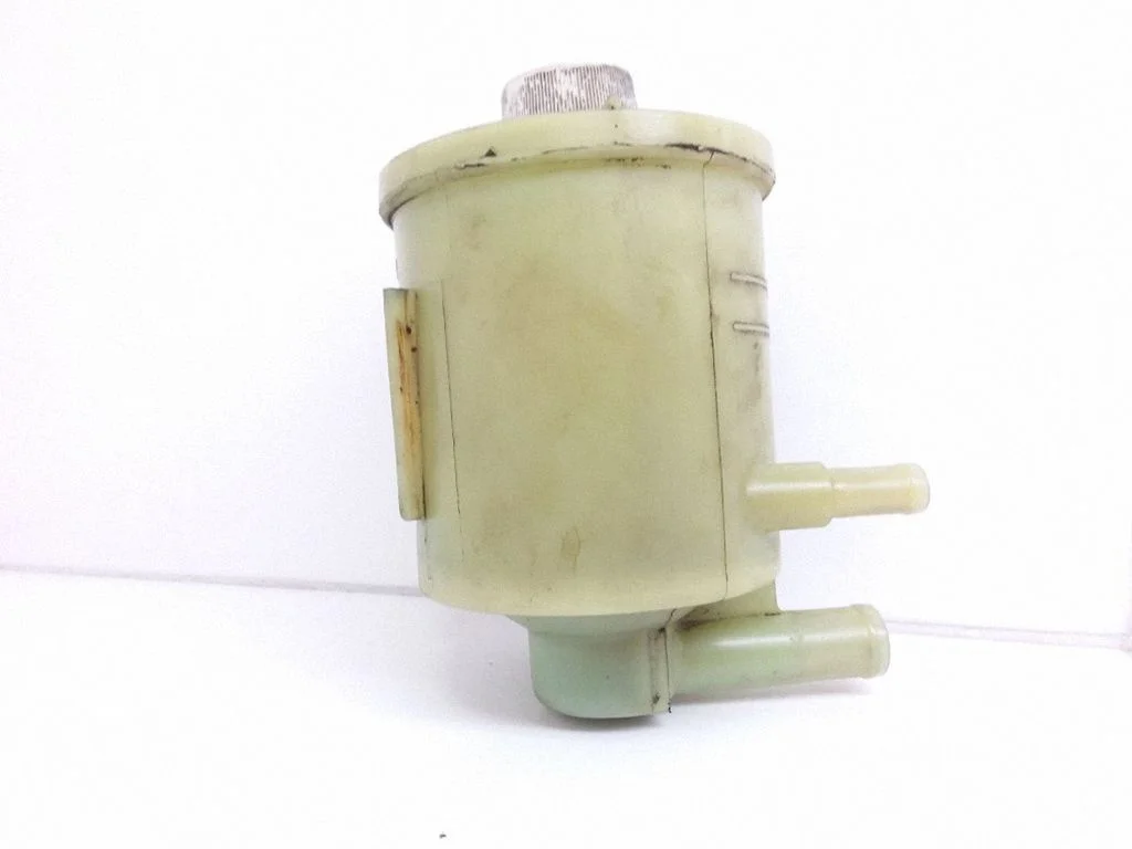 Power steering fluid tank/reservoir QFX100140