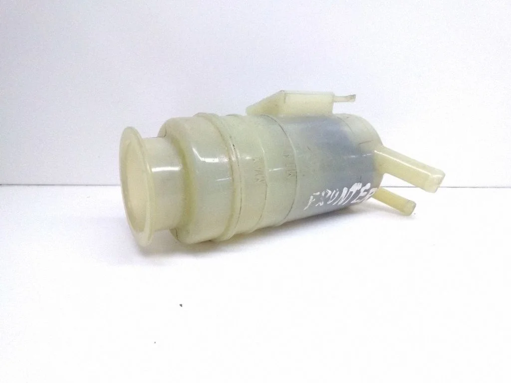 Power steering fluid tank/reservoir