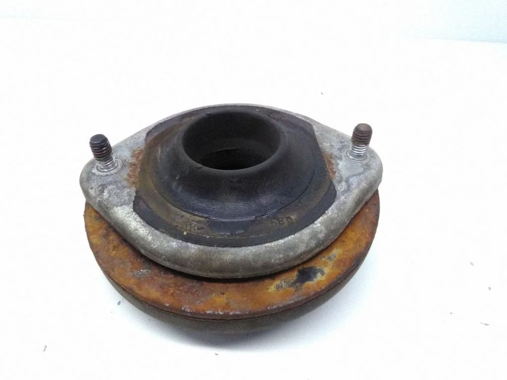 Front upper strut mount – Opel Corsa B (1993-2000)