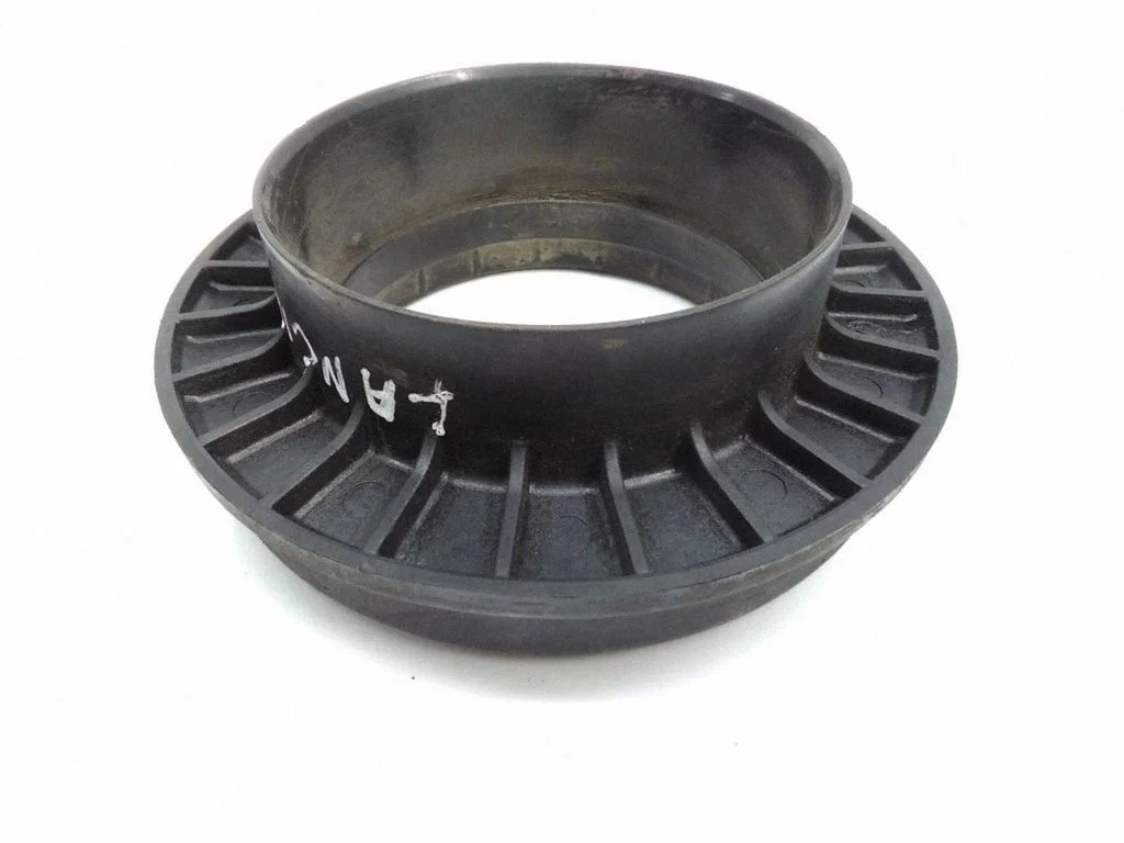 Front upper strut mount