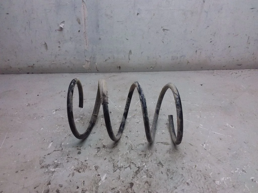 Front coil spring – right