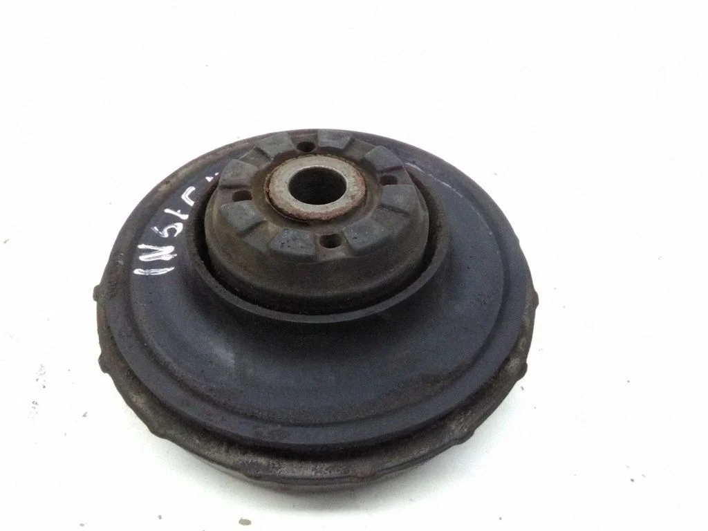 Front upper strut mount – Opel Insignia A (2008-2017)