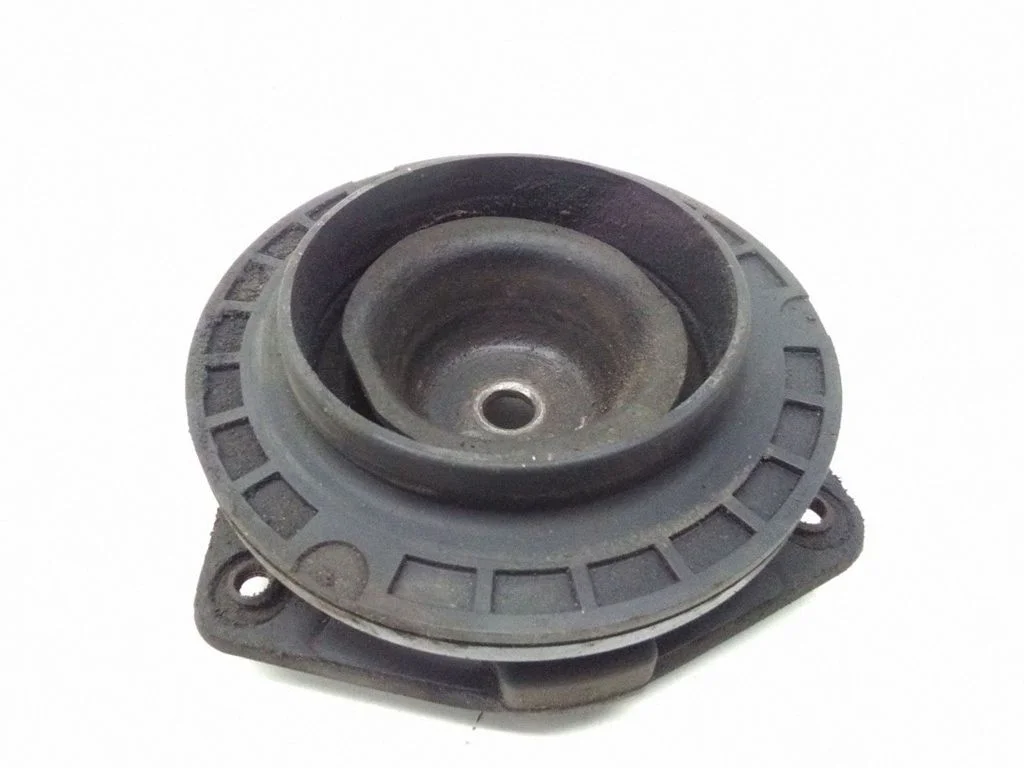 Front upper strut mount – Nissan Note (E11) (2006-2014)