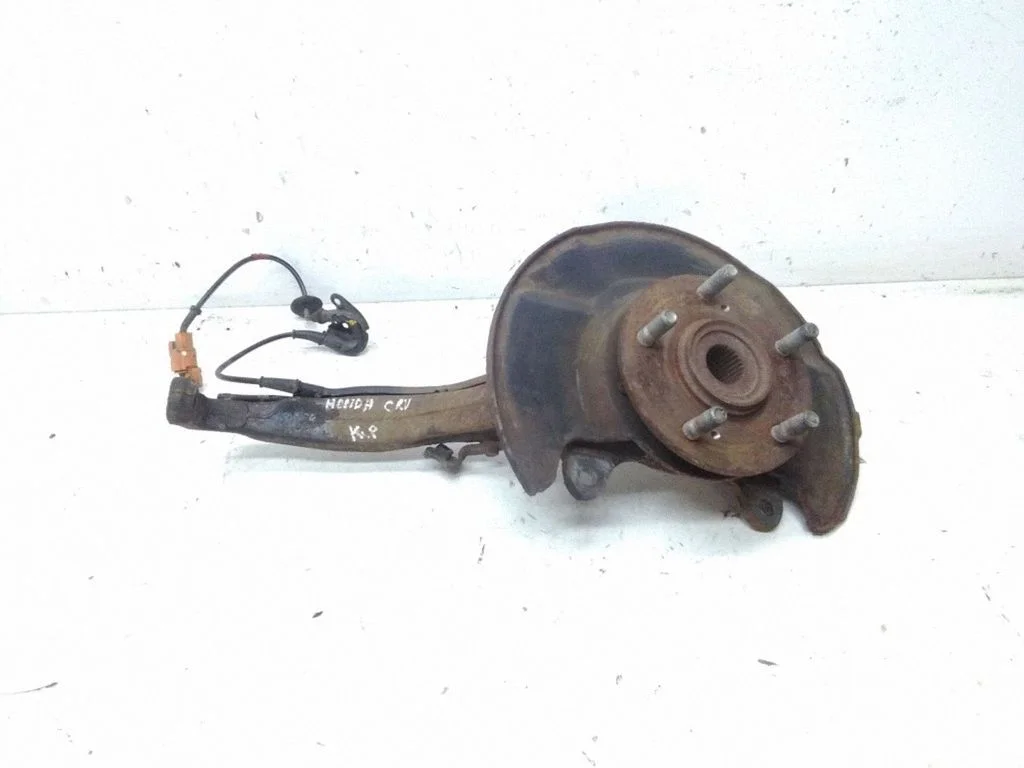 Front wheel hub – Honda CR-V (2002-2006)