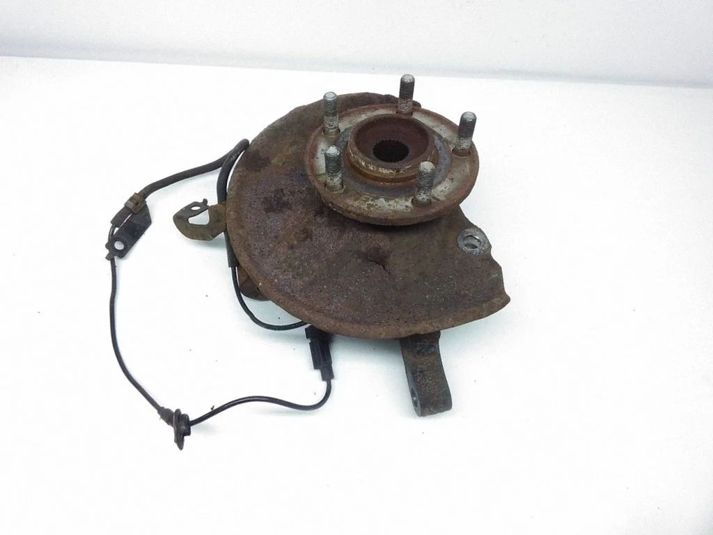 Front wheel hub