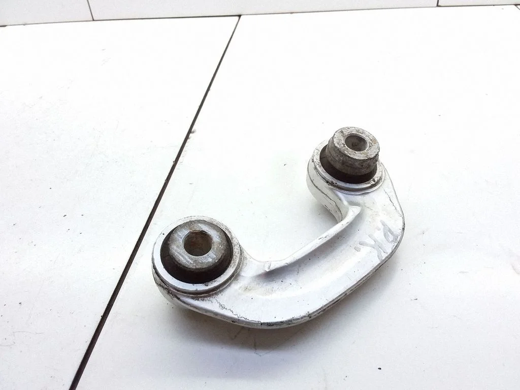 Front lower control arm/wishbone 9937268
