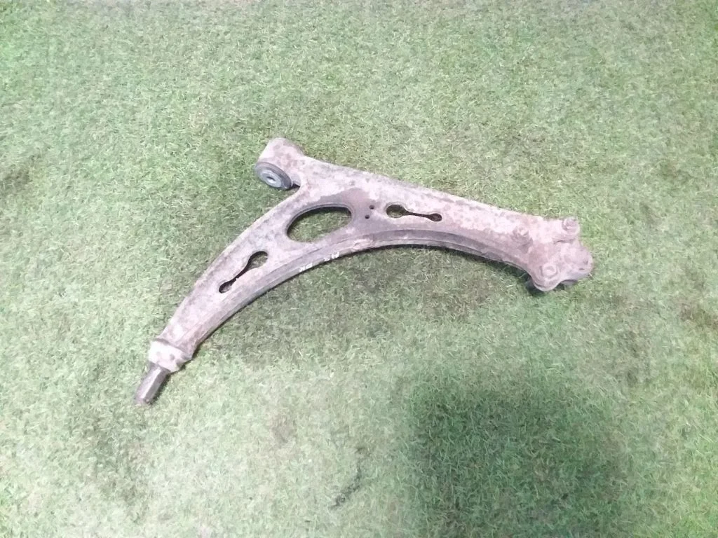 Front lower control arm/wishbone – Audi A3 S3 8P (2003-2012)