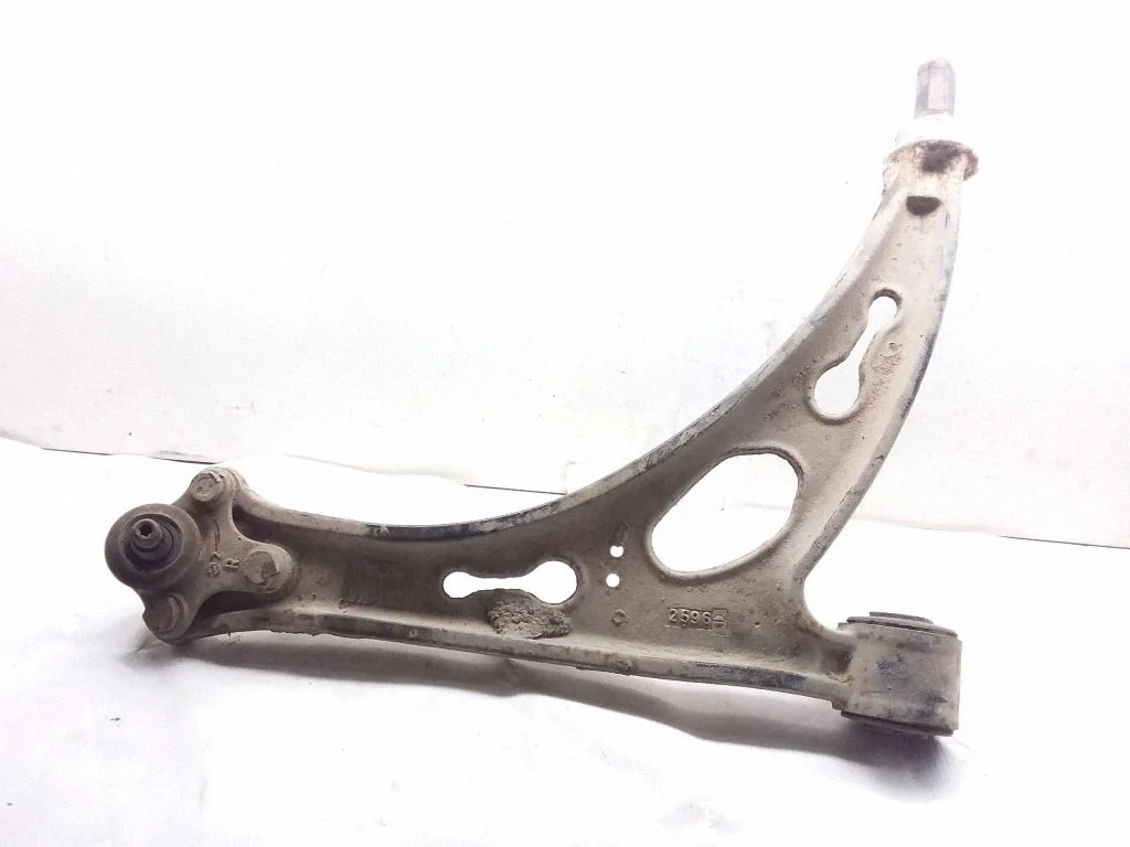 Front lower control arm/wishbone – Audi A3 S3 8P (2003-2012)