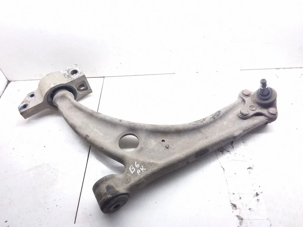 Front lower control arm/wishbone 3C0407153B