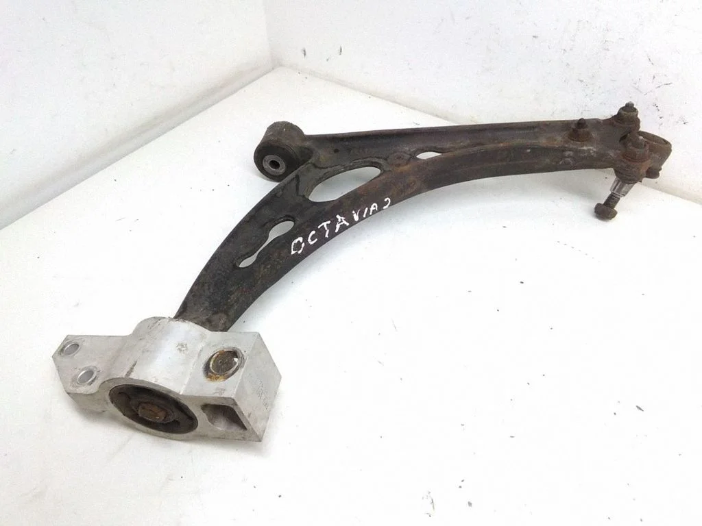 Front lower control arm/wishbone 1K0199231J