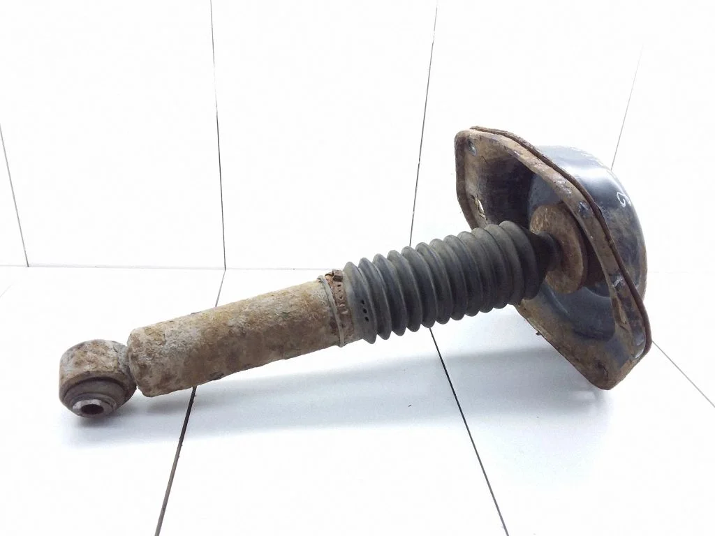 Tagumine amortisaator – parem