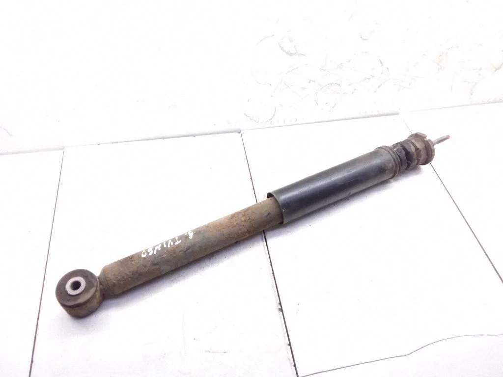 Tagumine amortisaator