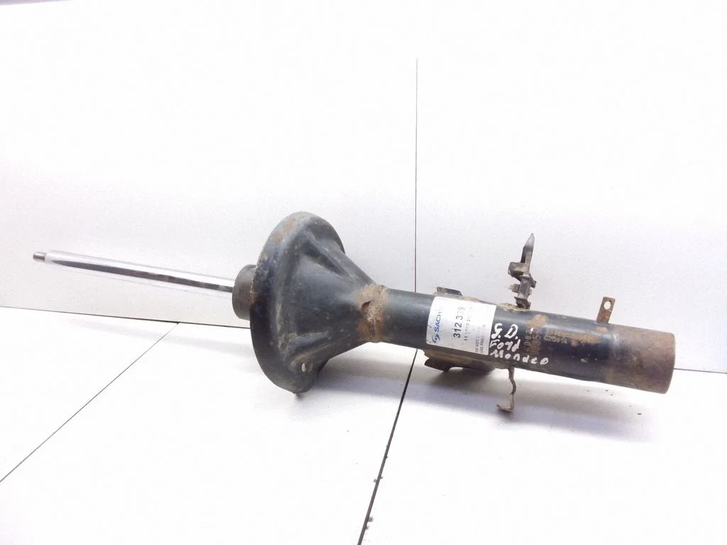 Tagumine amortisaator – tagumine parem
