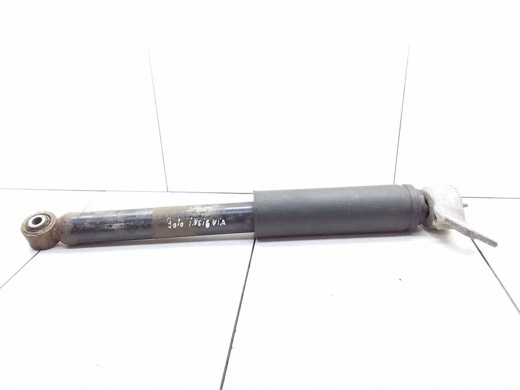 Rear shock absorber/damper