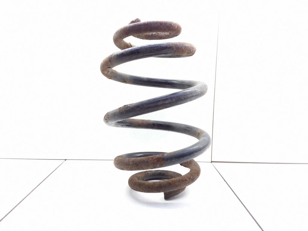 Rear coil spring – Volkswagen Sharan (1996-2000)