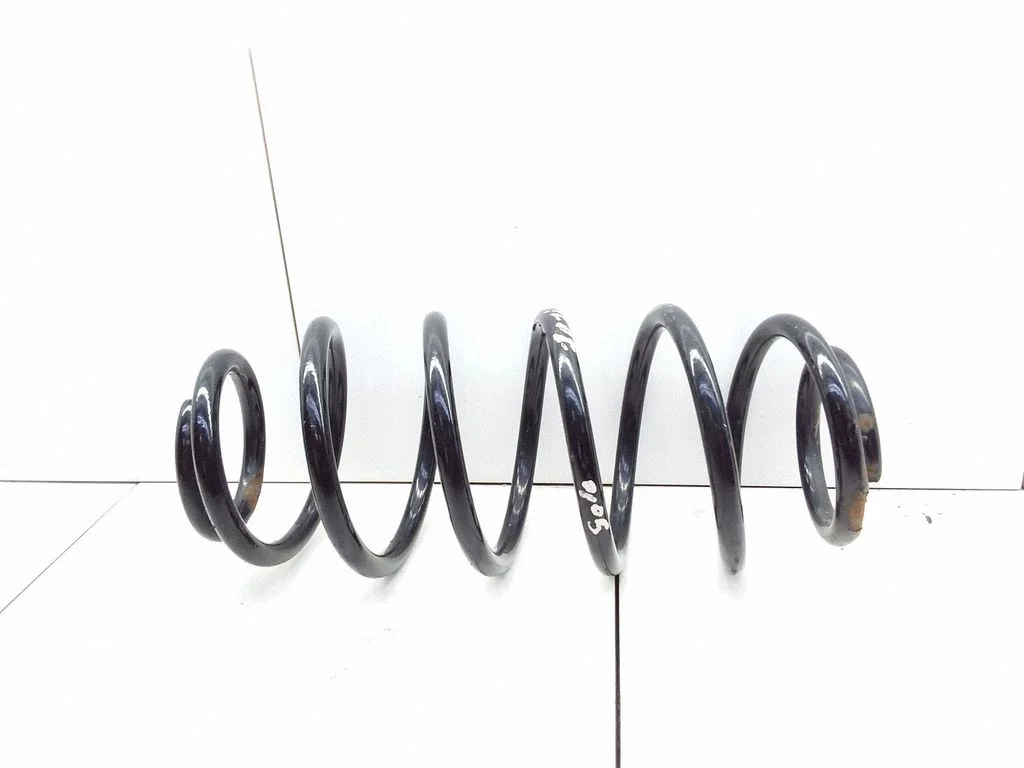 Tagumine keerdvedru – Toyota Yaris Verso (1999-2005)