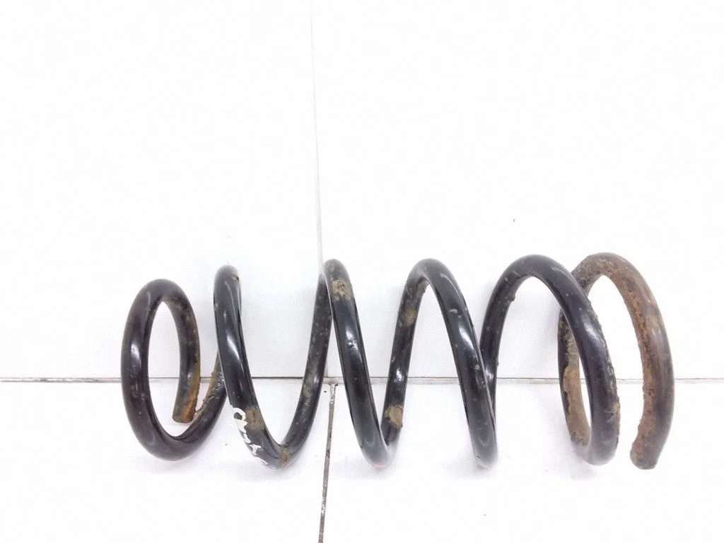Rear coil spring – Honda Civic (2001-2005)