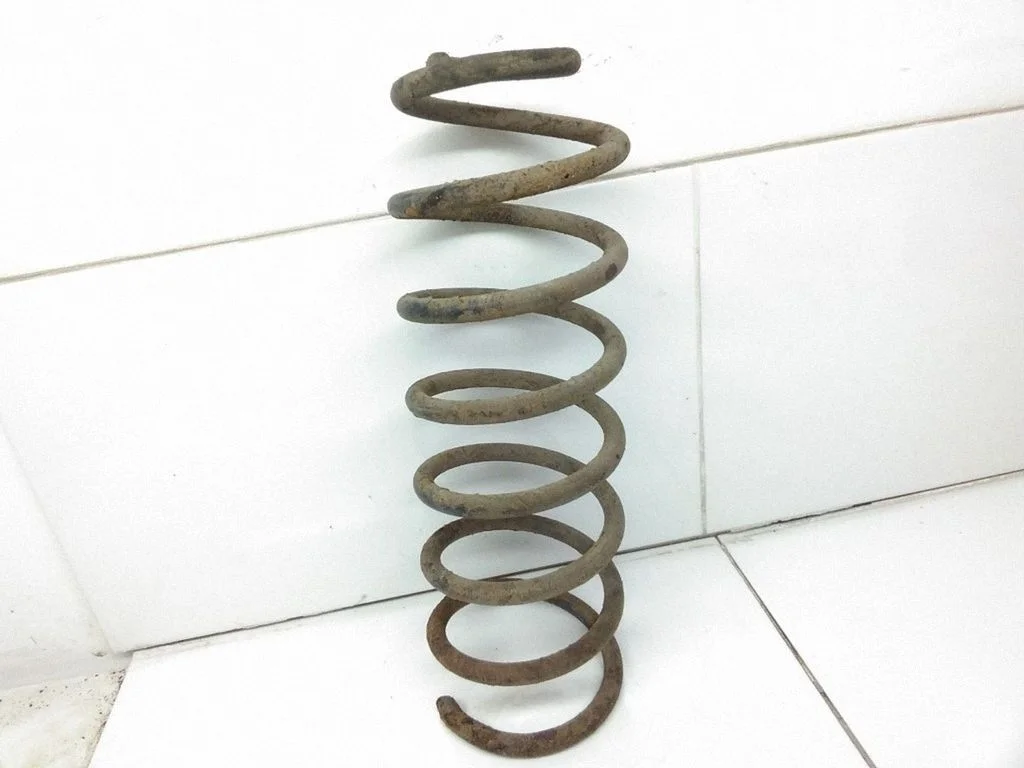 Tagumine keerdvedru