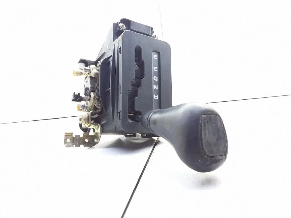 Gear selector mechanism – Mercedes-Benz E-Class W210 (1995-2002)