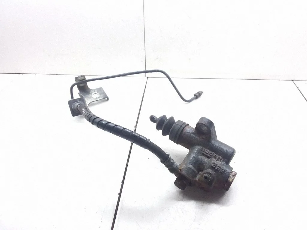 Clutch slave cylinder NABTESCO
