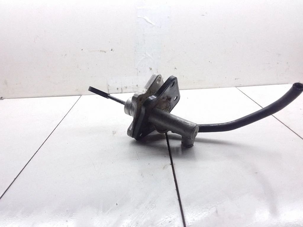 Clutch master cylinder