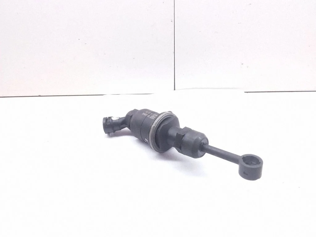 Clutch master cylinder 804837VS