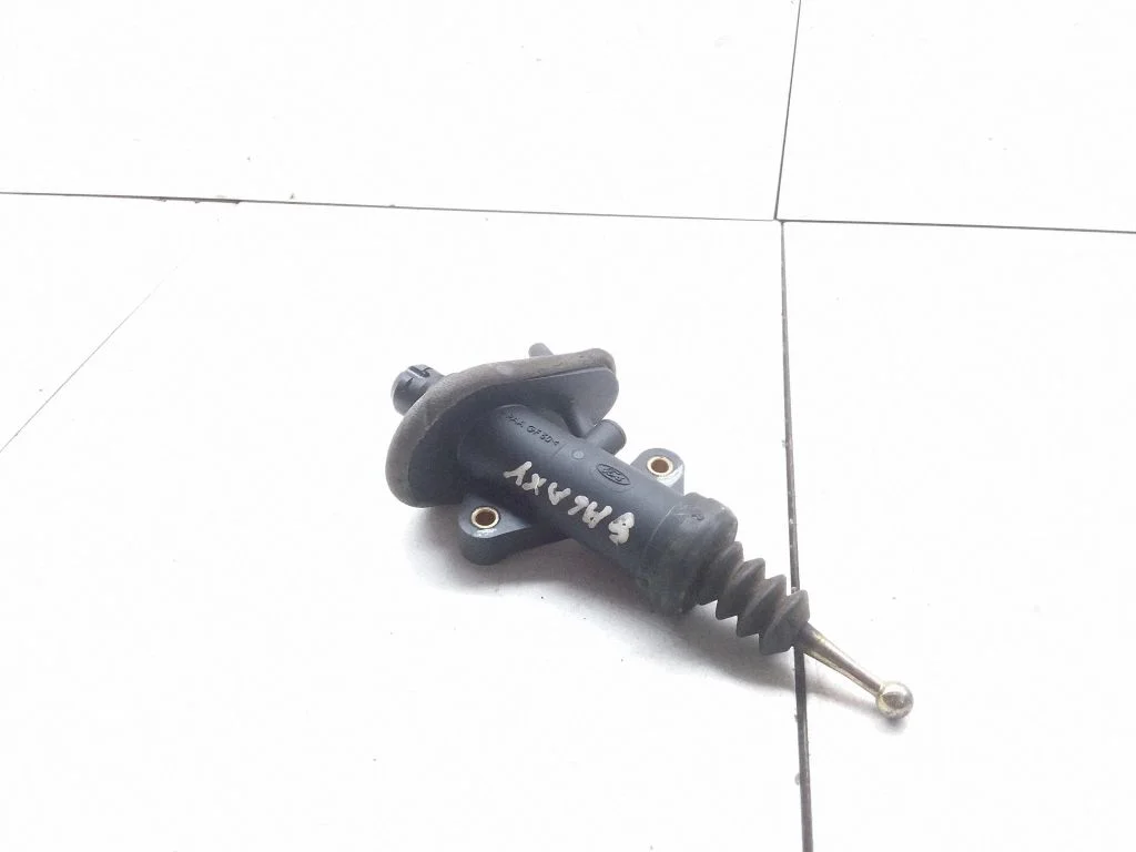 Clutch master cylinder 7M0721401C