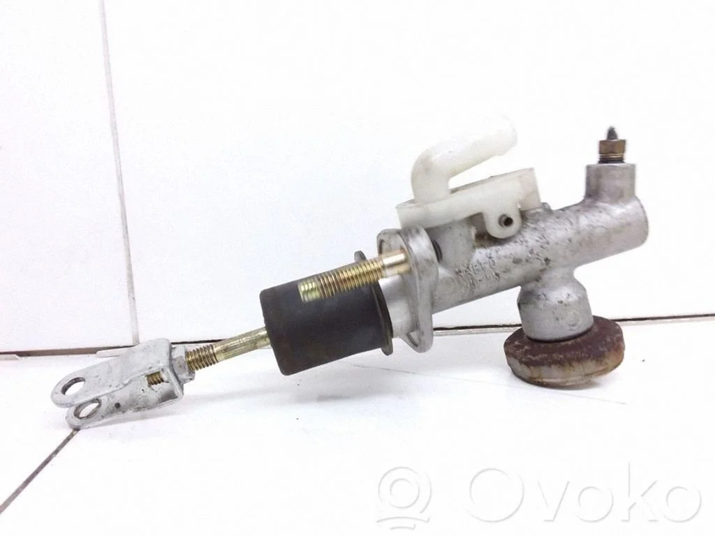 Clutch master cylinder