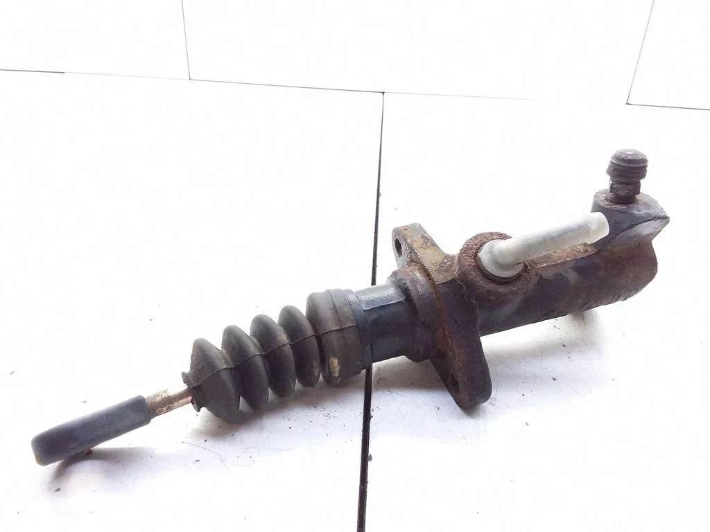 Clutch master cylinder
