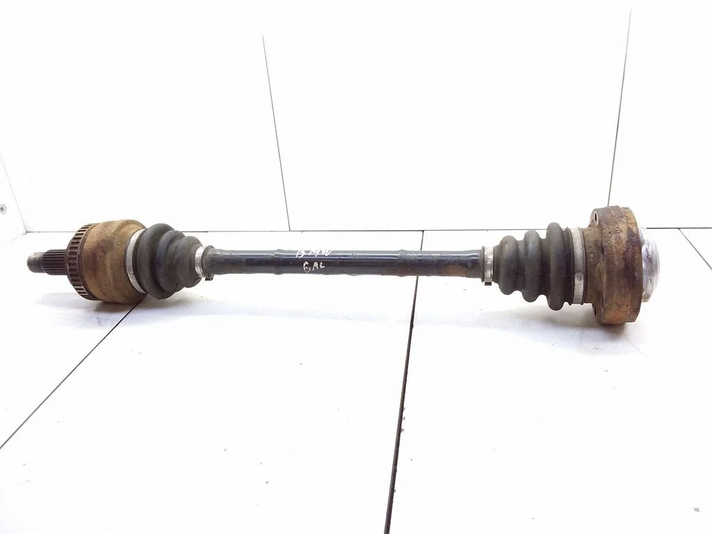 Rear driveshaft 7533445